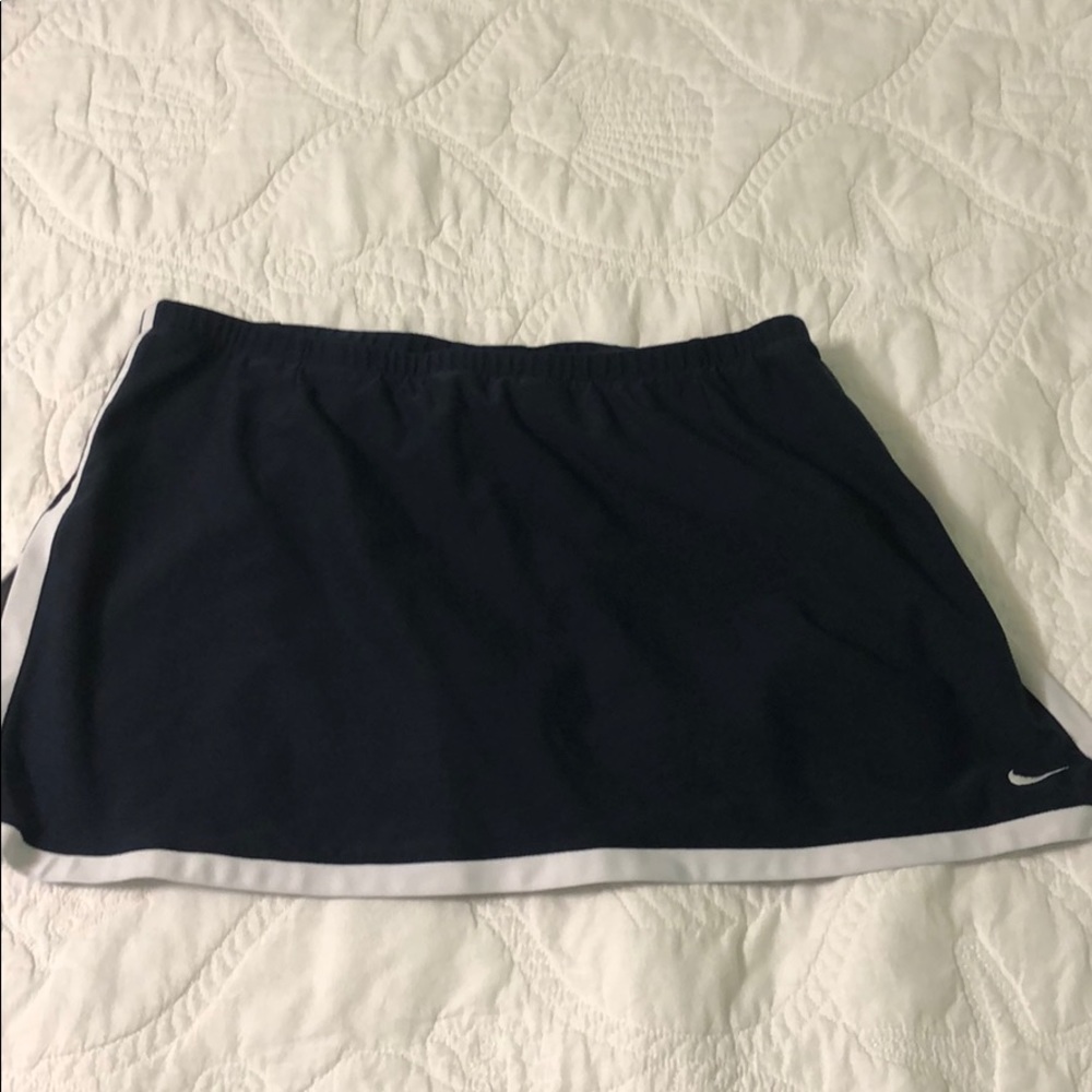 Nike navy blue tennis skirt - size Large